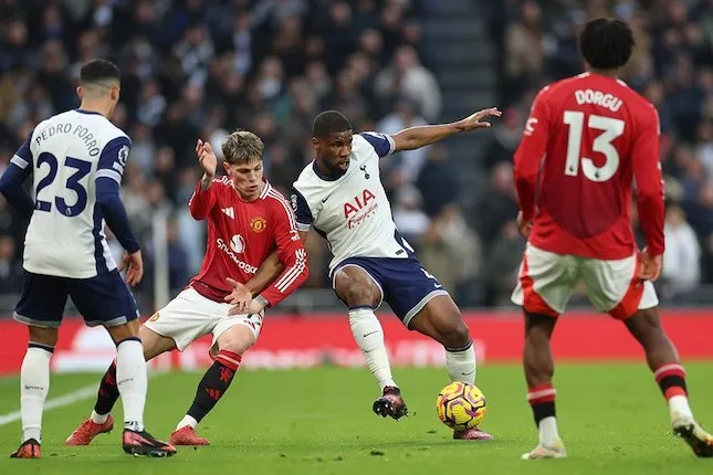 Berita LIGA EROPA: Duel Tottenham vs Man United di Final Liga Europa 2025